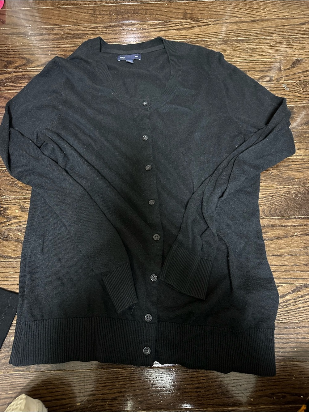 GAP Women's Black Button-Front V-Neck Cardigan